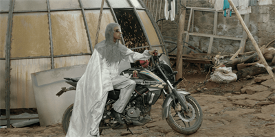 1600x800_asmaa_jama_gouled_ahmed_except_this_time_nothis_returns_from_the_ashes